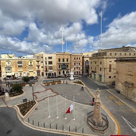 The Knight - Heritage & Art Home At Birgu Square Exterior foto